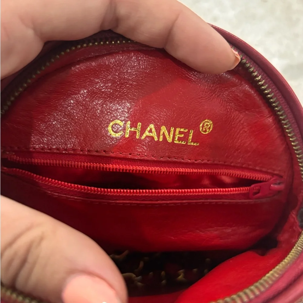 Authentic CHANEL RED LAMBSKIN tassel round mini vintage bag